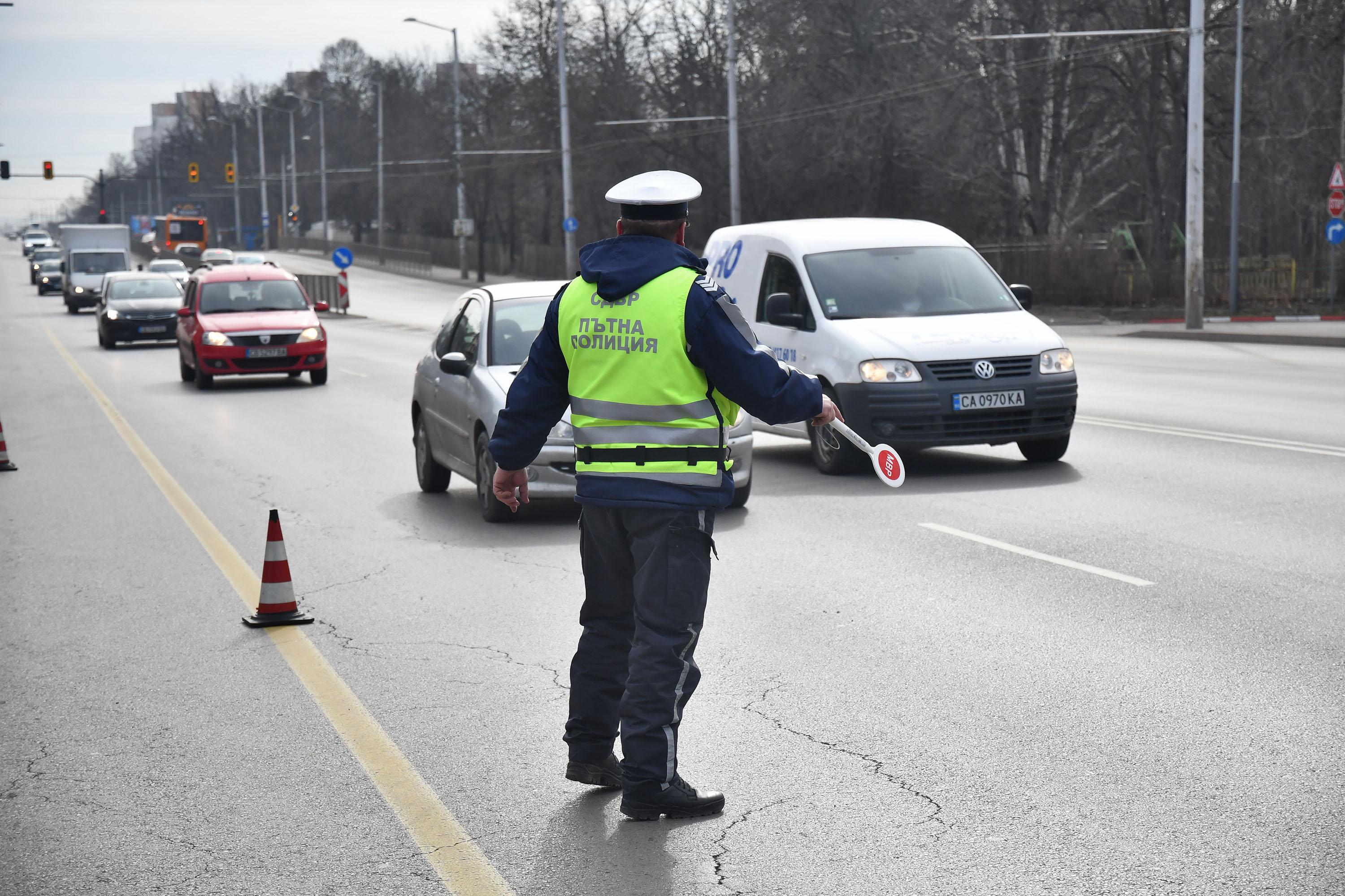 Засилено полицейско присъствие в последния почивен ден от празниците